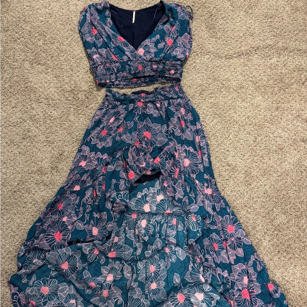 Free People Teal and Pink Floral Crop Top - Picture 1 of 5